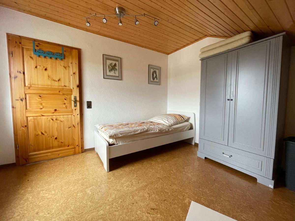 Ferienwohnung Zum Nuerburgring Munk Esterno foto