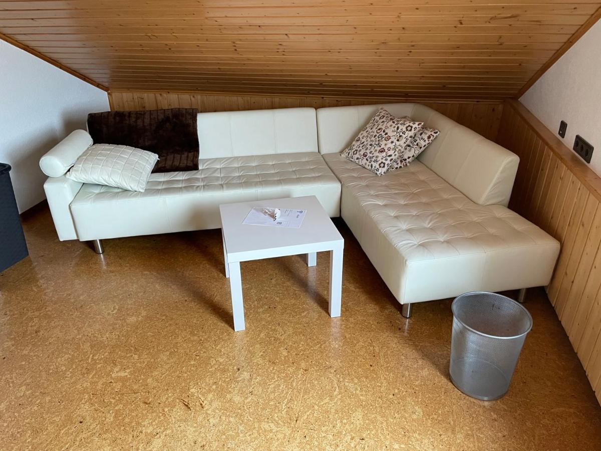 Ferienwohnung Zum Nuerburgring Munk Esterno foto
